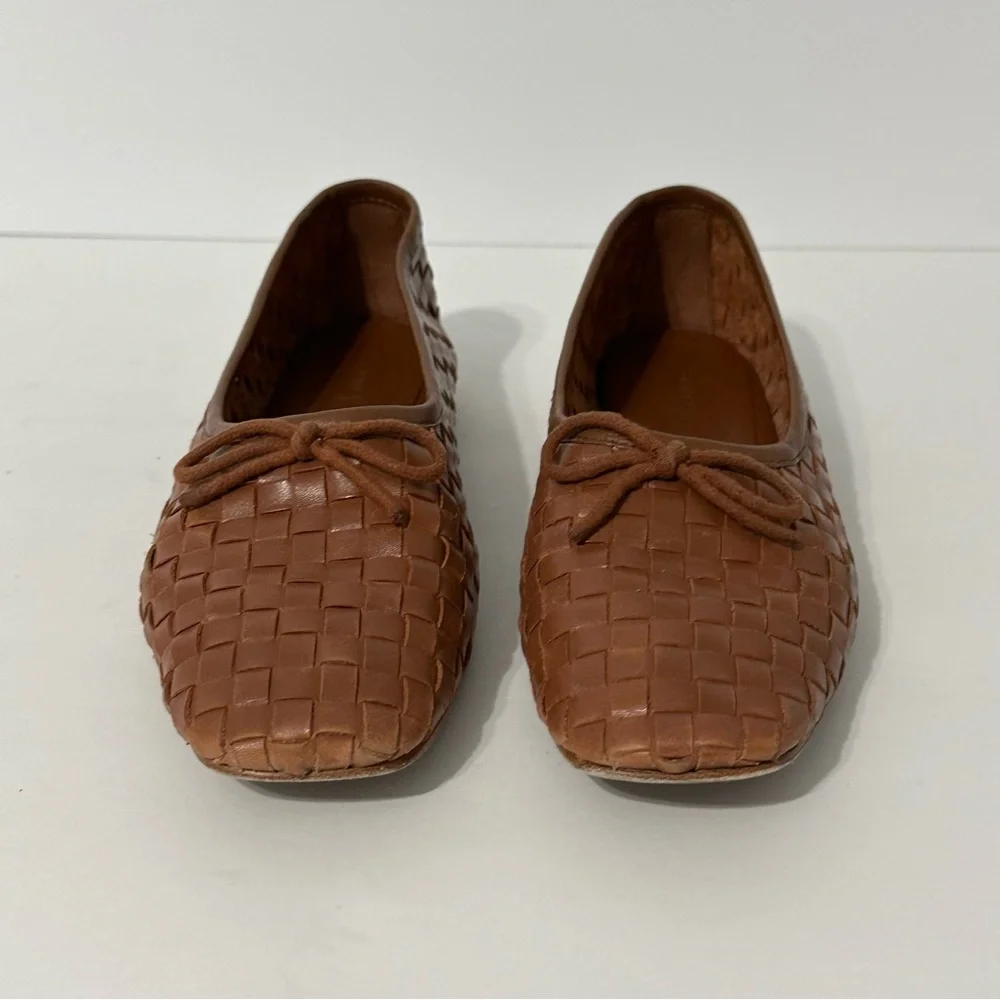 Quince Italian Leather
Handwoven Square Toe Ballet
Flat Brown Size 6 Boho Casual - Picture 2 of 9